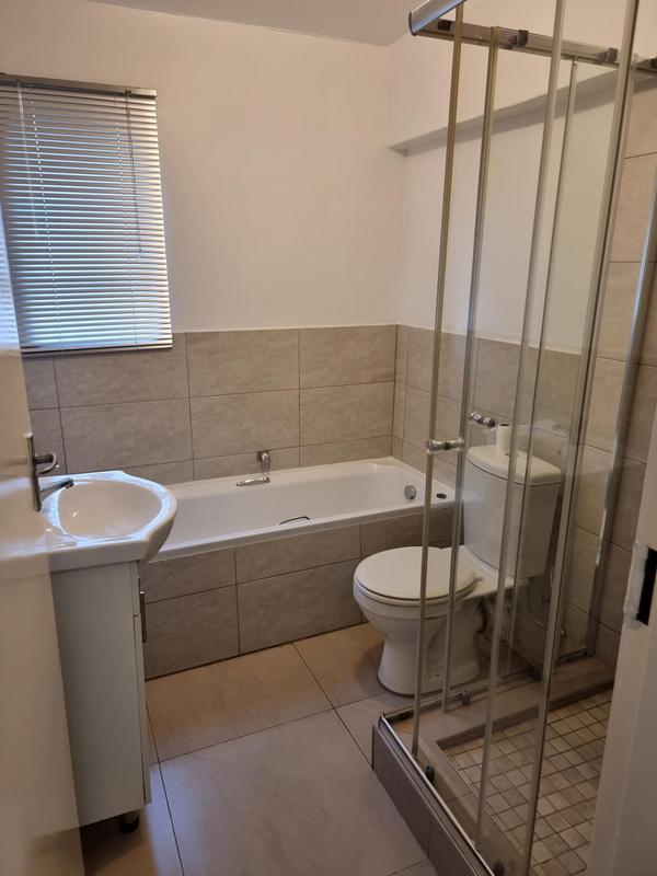 To Let 2 Bedroom Property for Rent in Bedford Gardens Gauteng