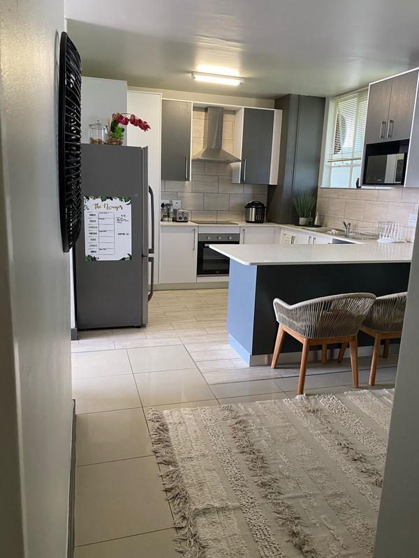 To Let 1 Bedroom Property for Rent in Bedford Gardens Gauteng