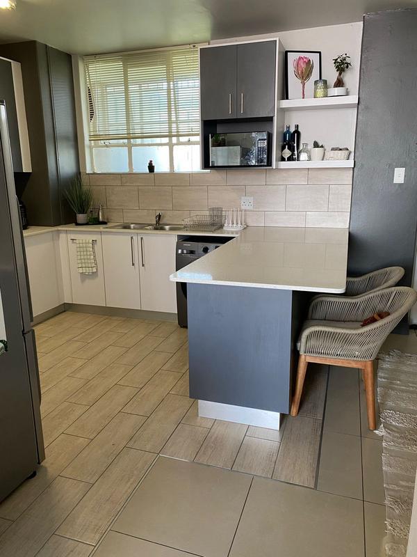 To Let 1 Bedroom Property for Rent in Bedford Gardens Gauteng