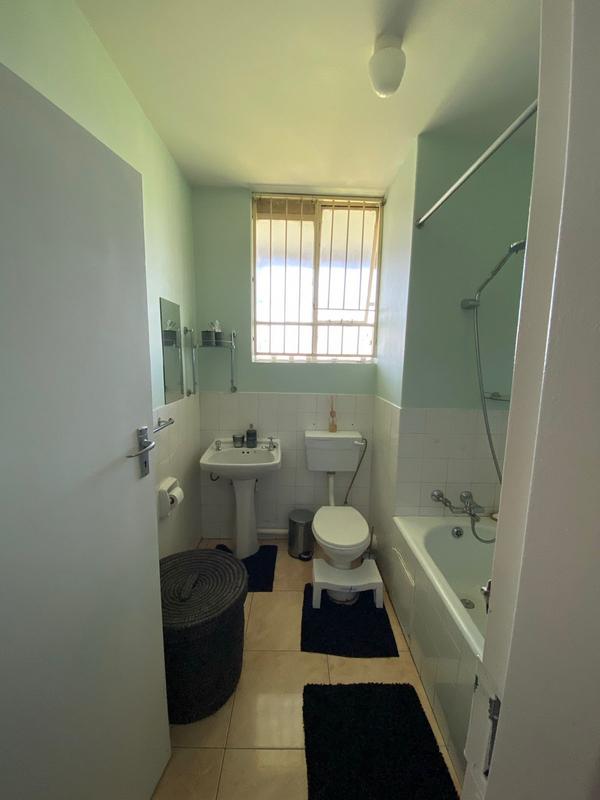 To Let 1 Bedroom Property for Rent in Bedford Gardens Gauteng