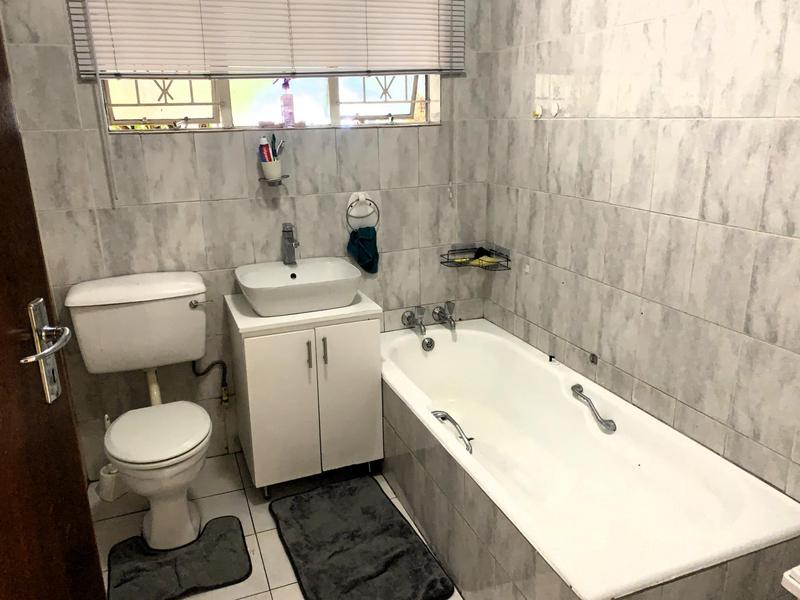 4 Bedroom Property for Sale in Freeway Park Gauteng