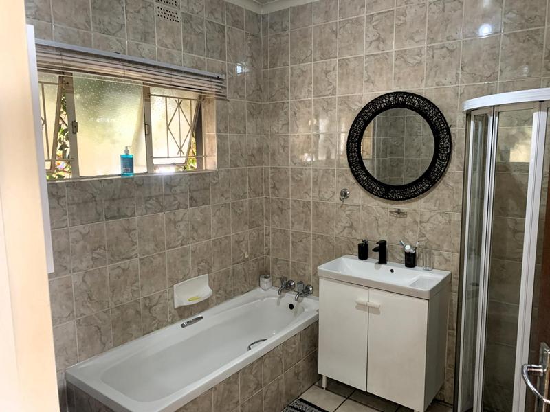 4 Bedroom Property for Sale in Freeway Park Gauteng