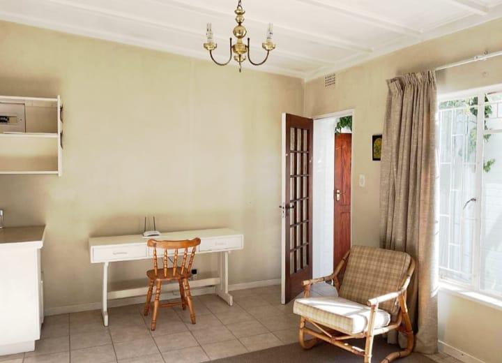 To Let 1 Bedroom Property for Rent in Parkwood Gauteng