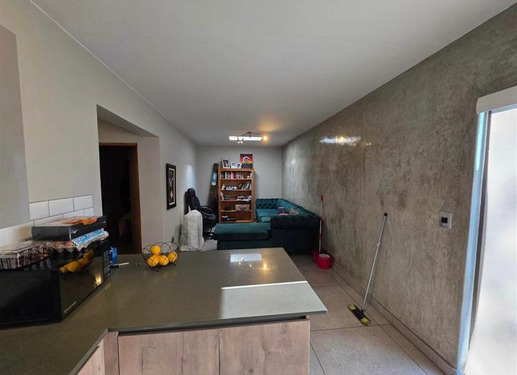 To Let 2 Bedroom Property for Rent in Bryanston Gauteng