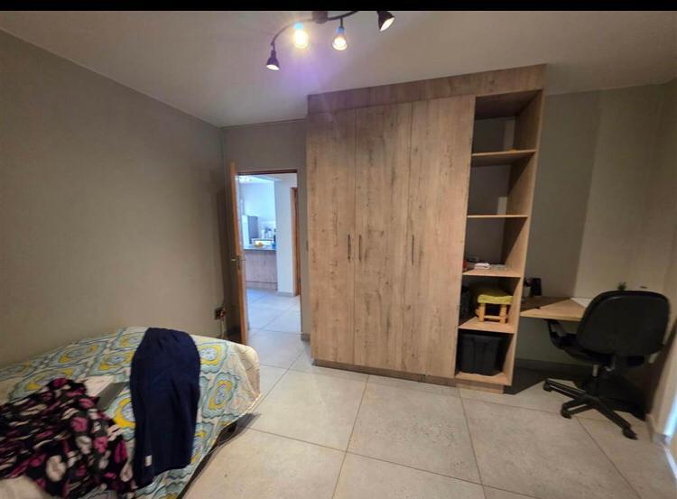 To Let 2 Bedroom Property for Rent in Bryanston Gauteng