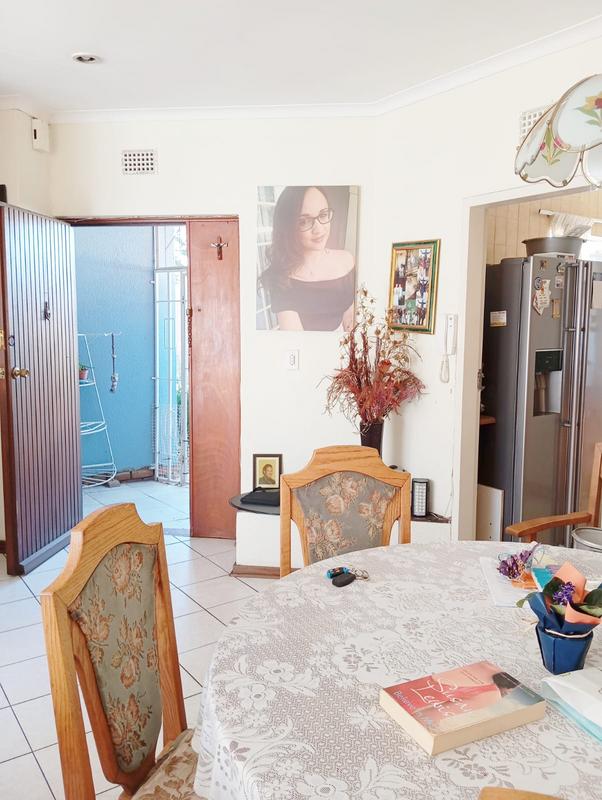 2 Bedroom Property for Sale in Simmerfield Gauteng