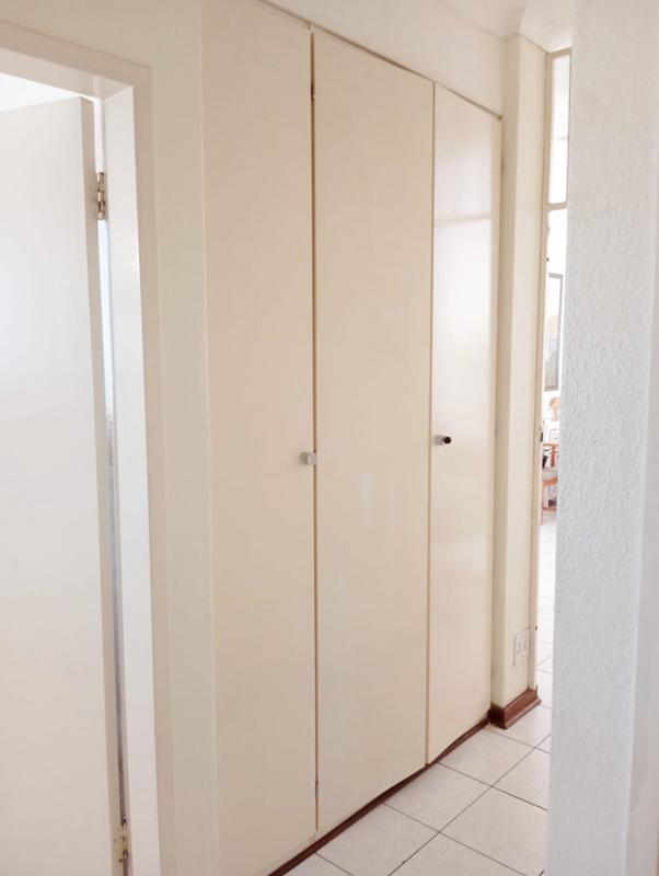 2 Bedroom Property for Sale in Simmerfield Gauteng