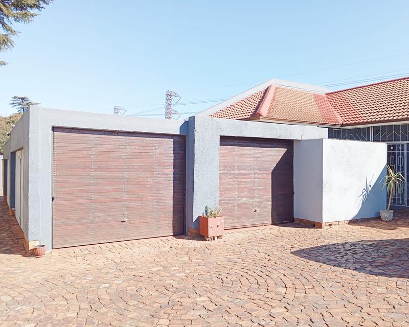 2 Bedroom Property for Sale in Simmerfield Gauteng