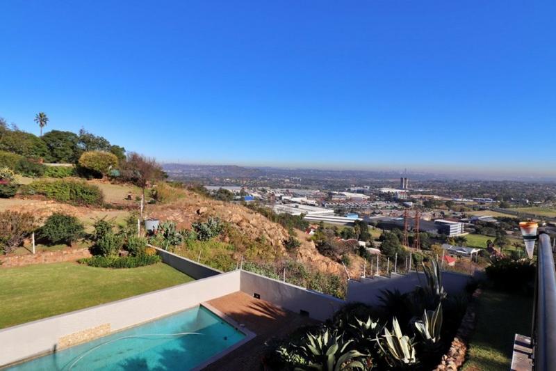 3 Bedroom Property for Sale in Sunnyridge Gauteng