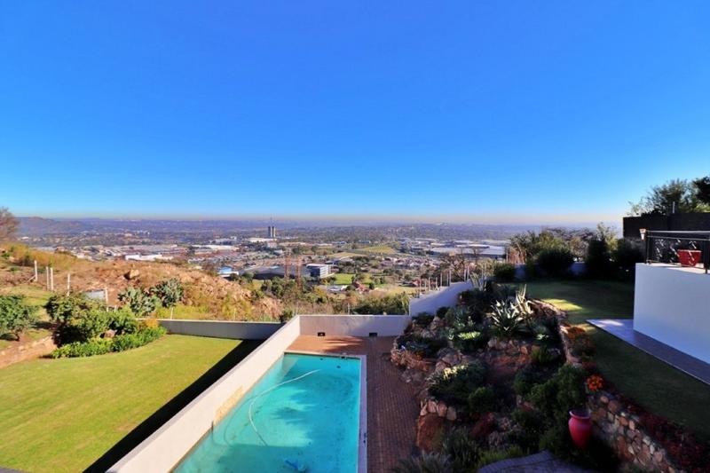 3 Bedroom Property for Sale in Sunnyridge Gauteng