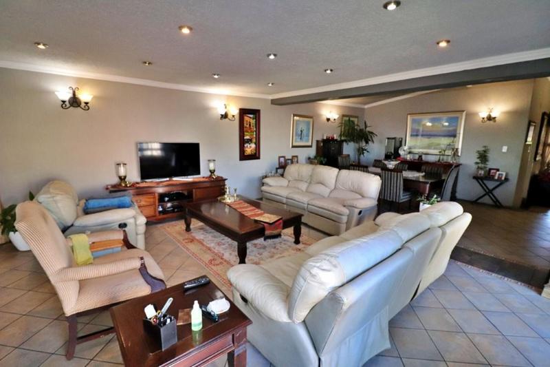 3 Bedroom Property for Sale in Sunnyridge Gauteng