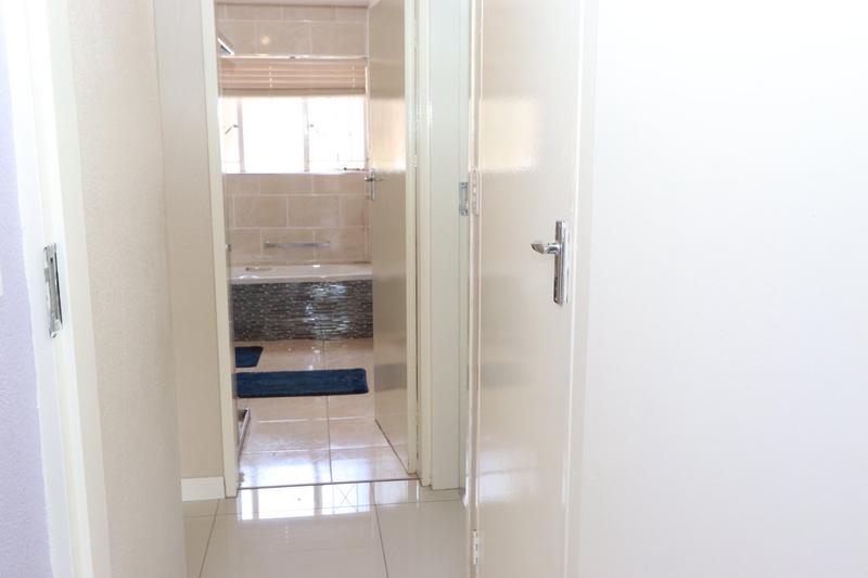 To Let 2 Bedroom Property for Rent in Ferndale Gauteng