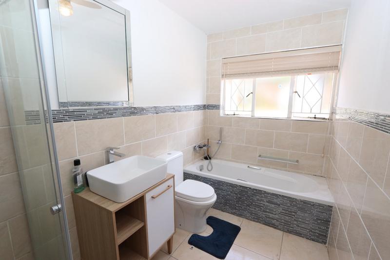 To Let 2 Bedroom Property for Rent in Ferndale Gauteng