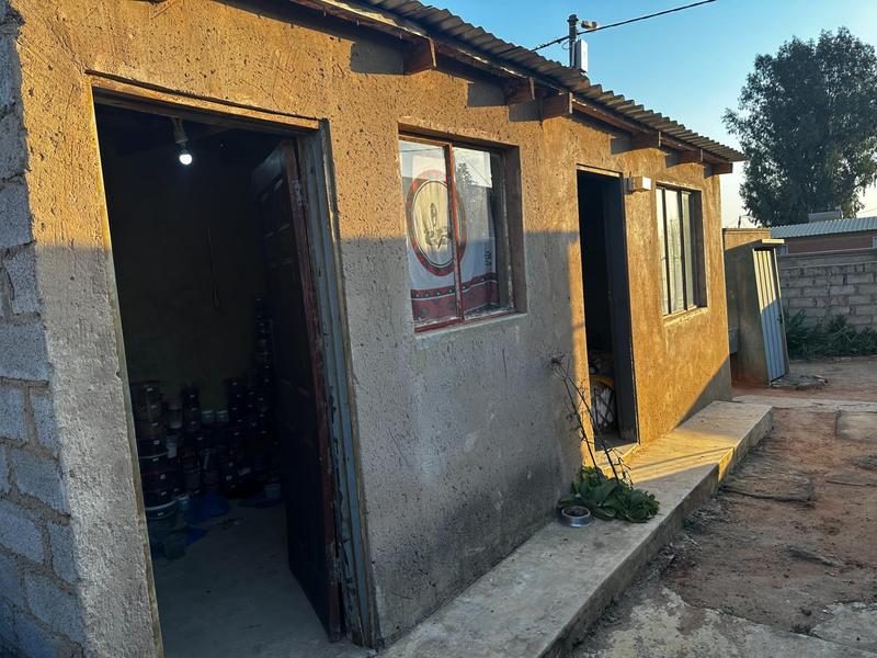 2 Bedroom Property for Sale in Mamelodi Gauteng