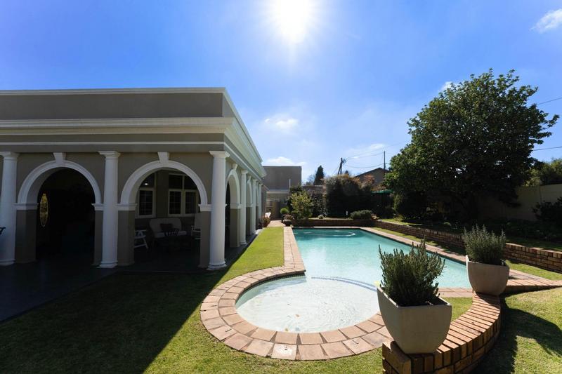 4 Bedroom Property for Sale in Krugersdorp North Gauteng