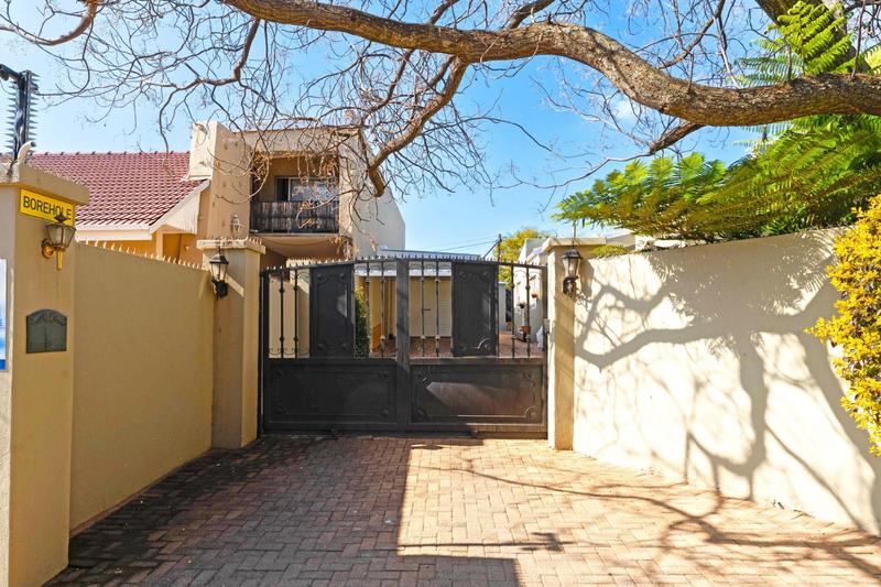 4 Bedroom Property for Sale in Krugersdorp North Gauteng