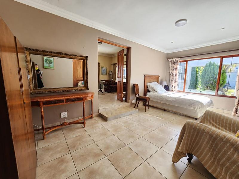 To Let 2 Bedroom Property for Rent in Morningside Gauteng