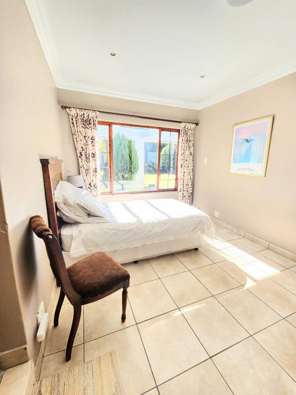 To Let 2 Bedroom Property for Rent in Morningside Gauteng