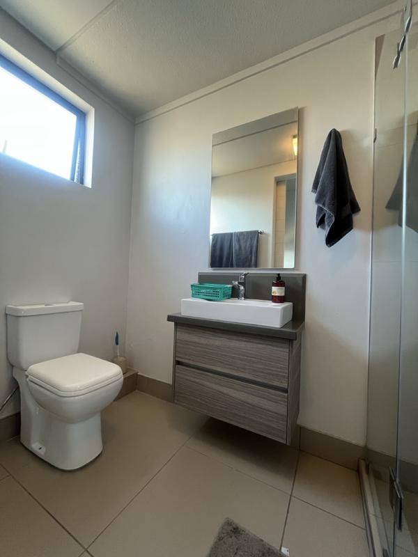 To Let 4 Bedroom Property for Rent in Waterkloof Ridge Gauteng