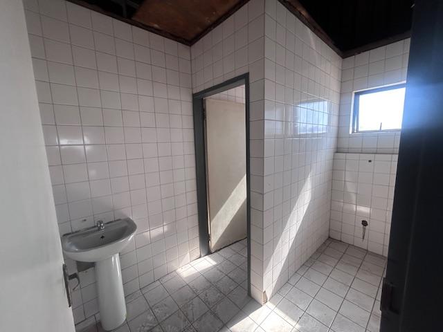 To Let commercial Property for Rent in Benrose Gauteng