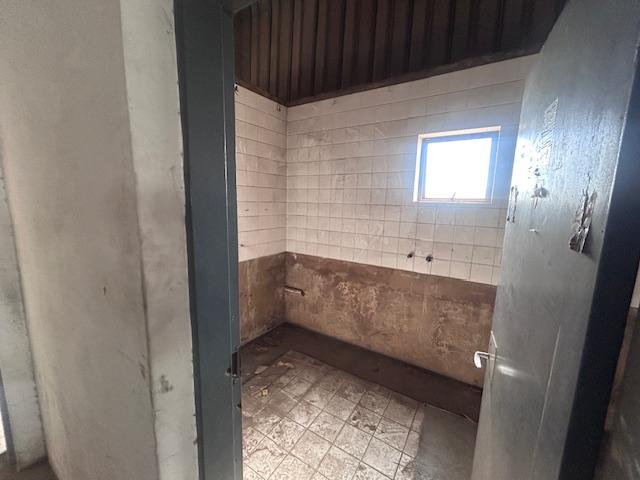 To Let commercial Property for Rent in Benrose Gauteng