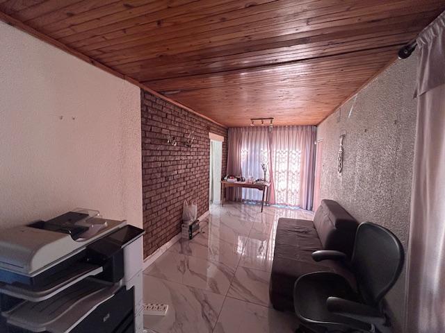 4 Bedroom Property for Sale in Glenvista Gauteng
