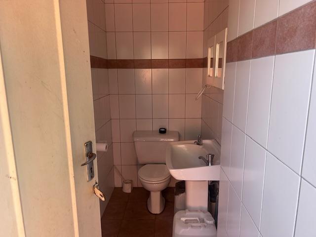 4 Bedroom Property for Sale in Glenvista Gauteng