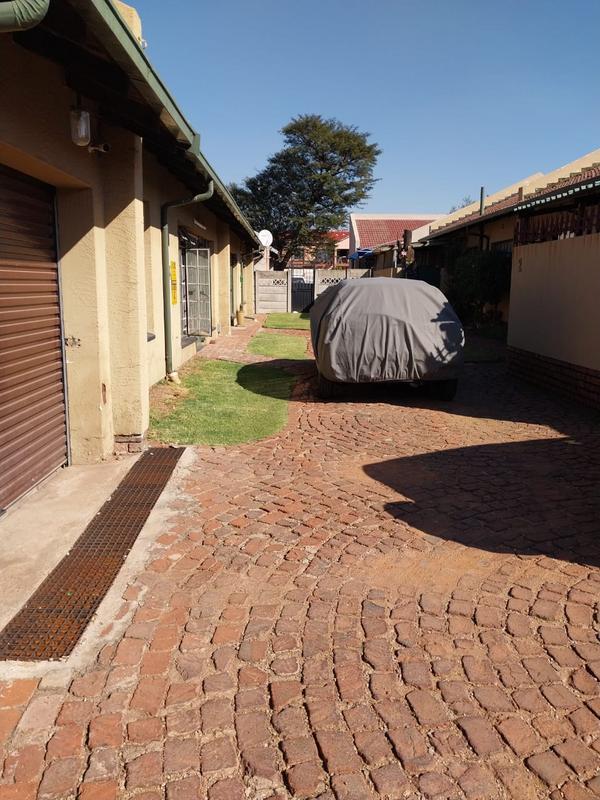 To Let 3 Bedroom Property for Rent in Witfield Gauteng