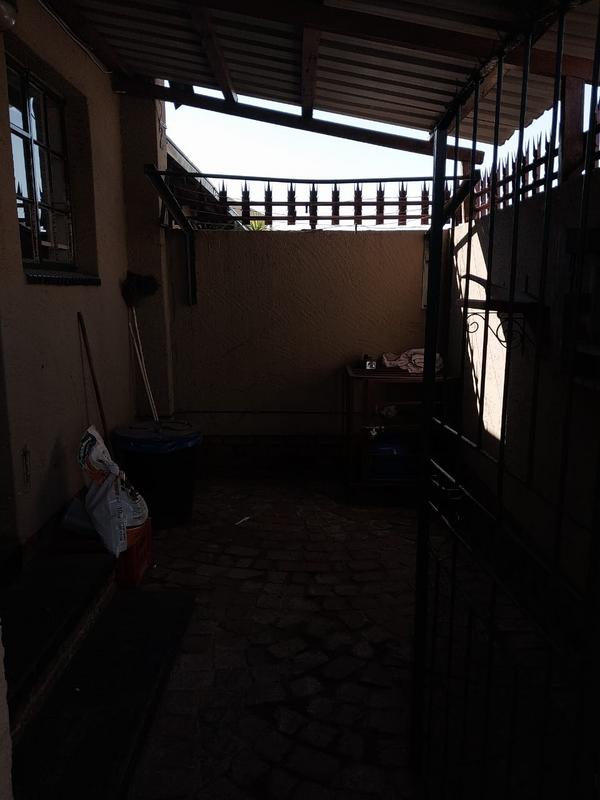 To Let 3 Bedroom Property for Rent in Witfield Gauteng