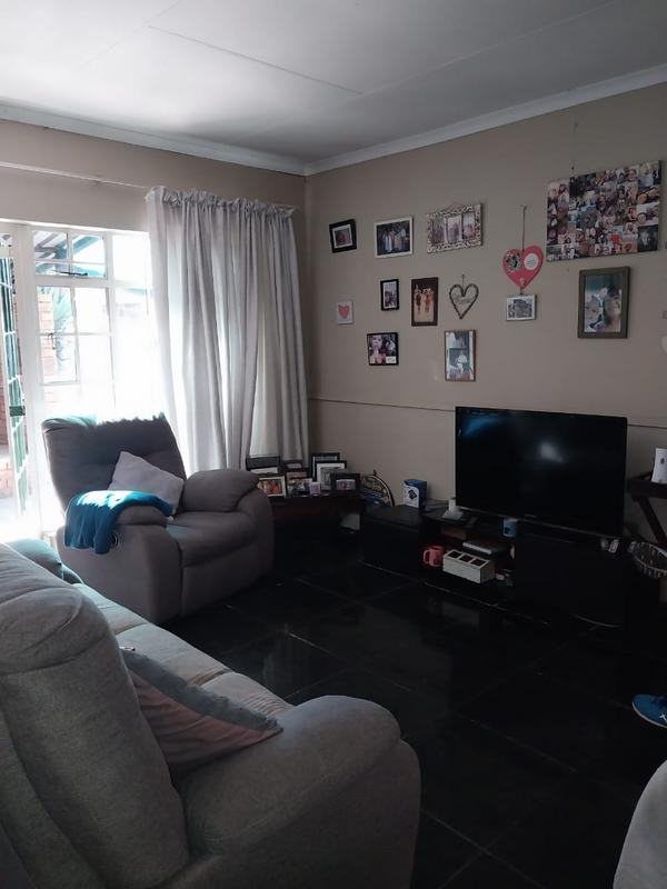 To Let 3 Bedroom Property for Rent in Witfield Gauteng