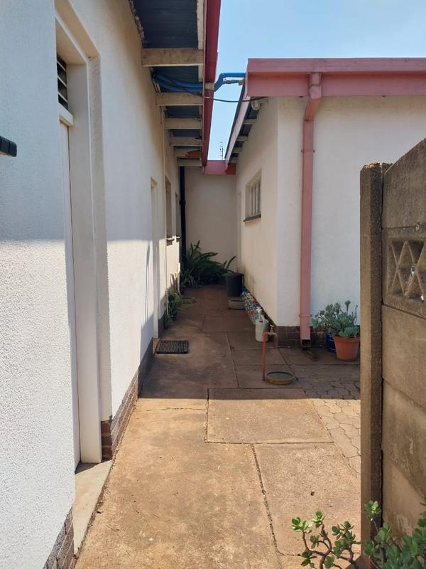 To Let 3 Bedroom Property for Rent in Witfield Gauteng