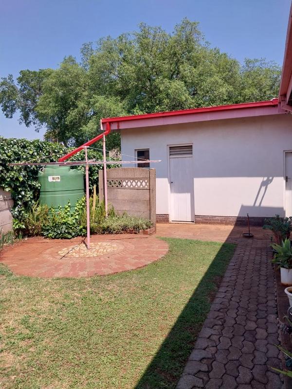 To Let 3 Bedroom Property for Rent in Witfield Gauteng
