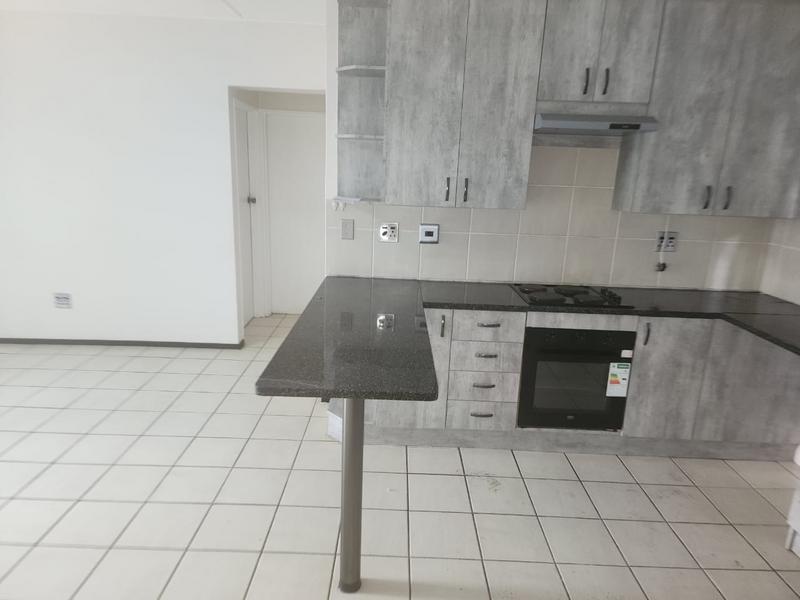 To Let 2 Bedroom Property for Rent in Bardene Gauteng