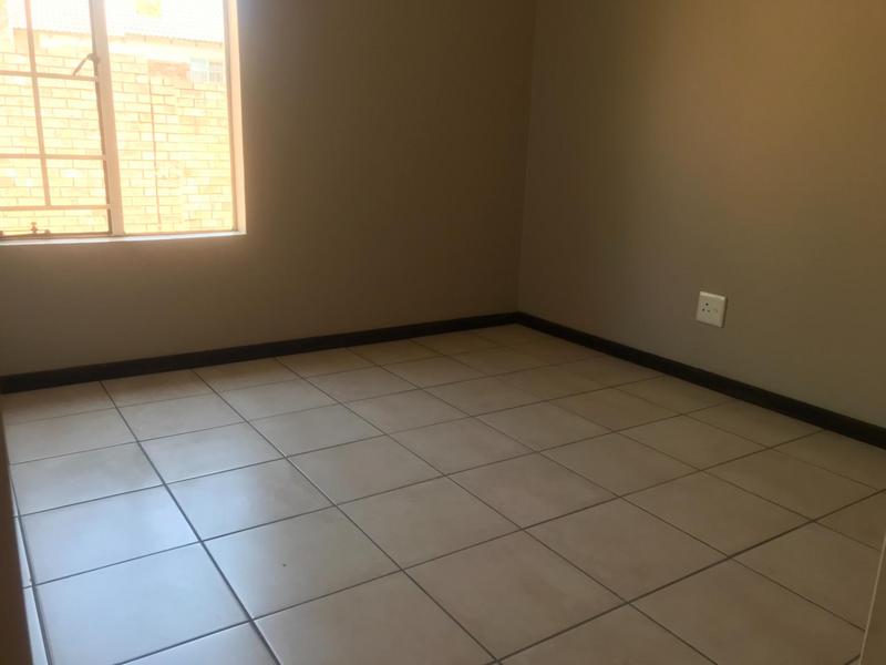 To Let 3 Bedroom Property for Rent in Moreleta Park Gauteng