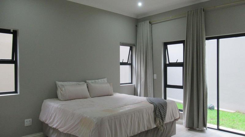4 Bedroom Property for Sale in Olivedale Gauteng