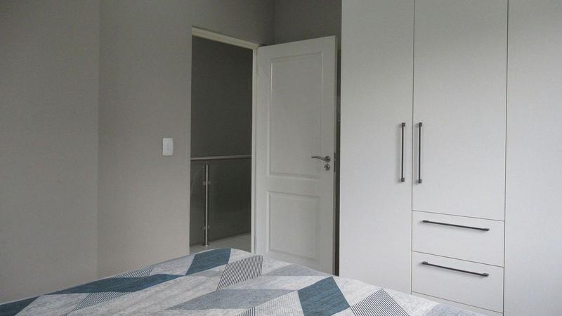 4 Bedroom Property for Sale in Olivedale Gauteng