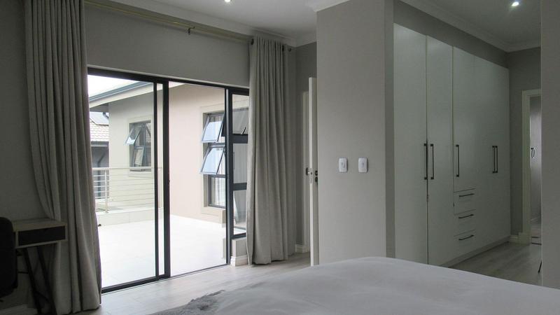 4 Bedroom Property for Sale in Olivedale Gauteng