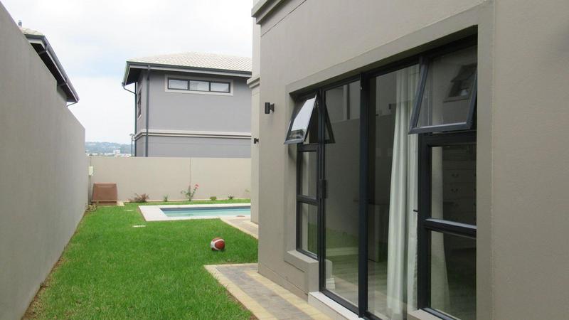 4 Bedroom Property for Sale in Olivedale Gauteng