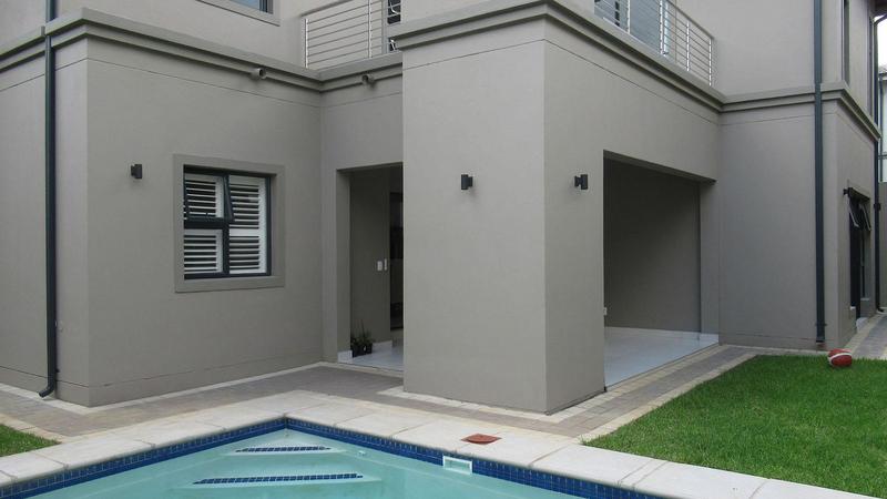 4 Bedroom Property for Sale in Olivedale Gauteng