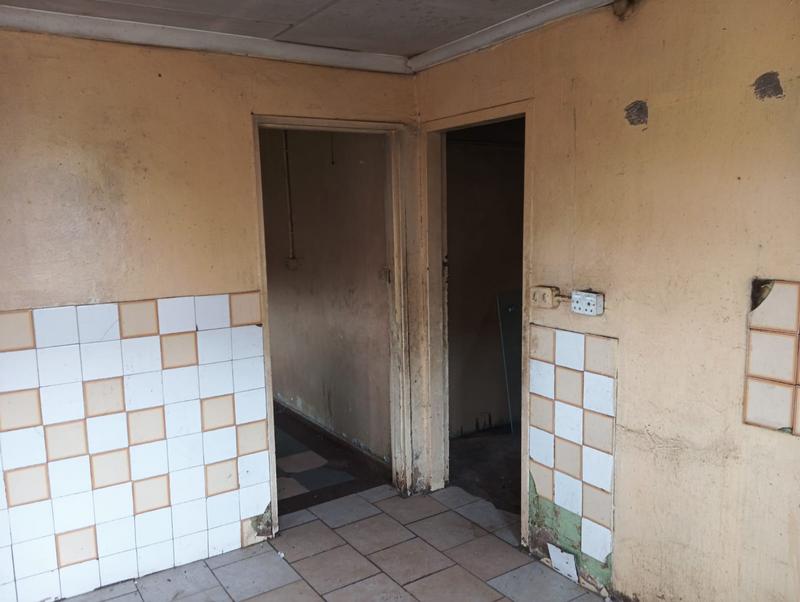 1 Bedroom Property for Sale in Diepkloof Gauteng