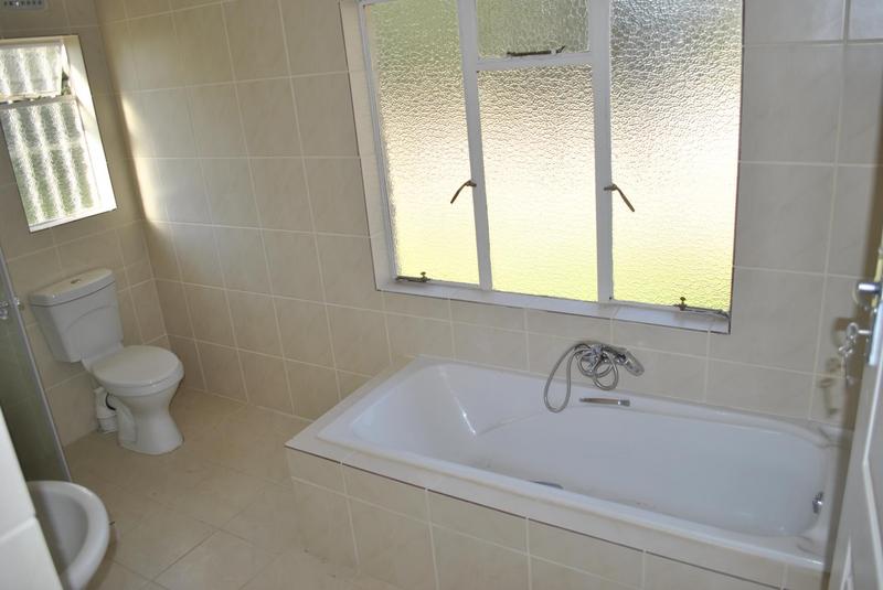 To Let 3 Bedroom Property for Rent in Bryanston Gauteng