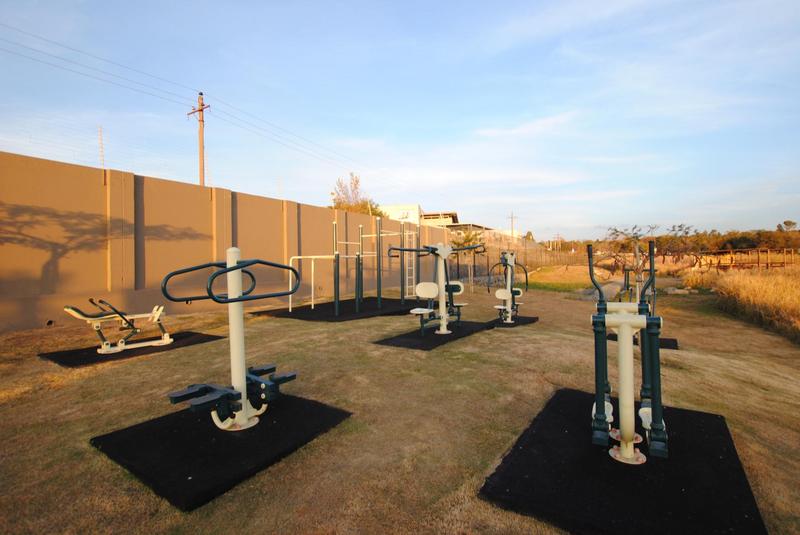 2 Bedroom Property for Sale in Craigavon Gauteng