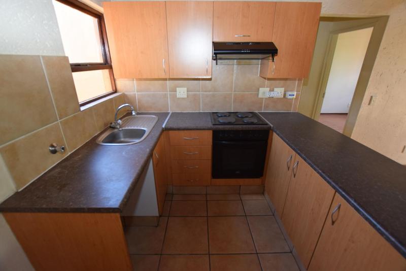 1 Bedroom Property for Sale in Lonehill Gauteng