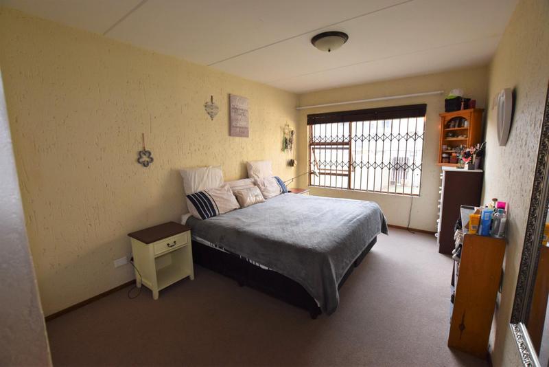 1 Bedroom Property for Sale in Paulshof Gauteng