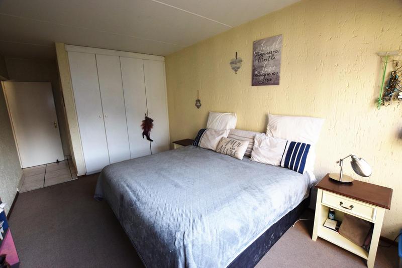 1 Bedroom Property for Sale in Paulshof Gauteng