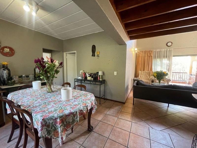 2 Bedroom Property for Sale in Pineslopes Gauteng