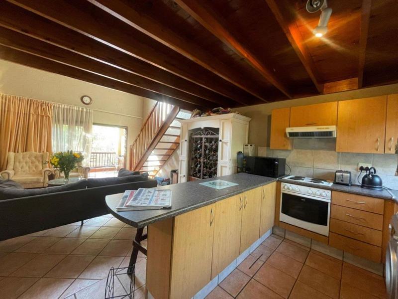 2 Bedroom Property for Sale in Pineslopes Gauteng
