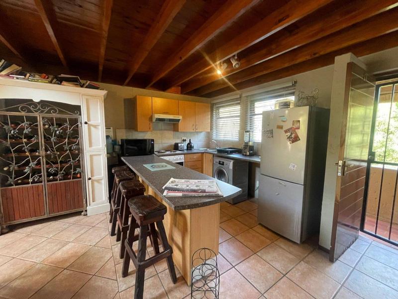 2 Bedroom Property for Sale in Pineslopes Gauteng