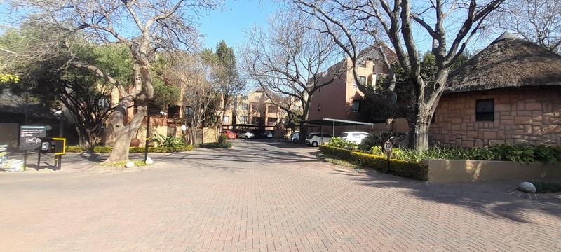 2 Bedroom Property for Sale in Pineslopes Gauteng