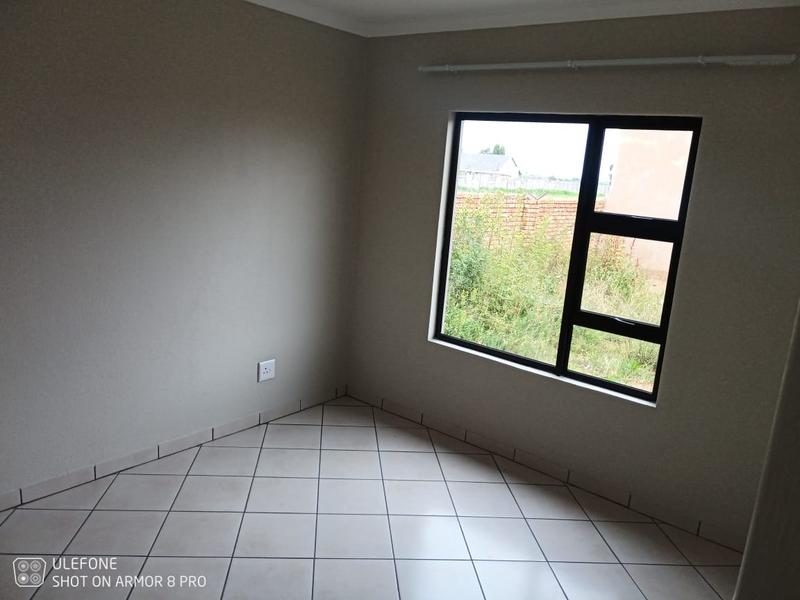 2 Bedroom Property for Sale in Windmill Park Gauteng